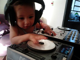 dj sidney