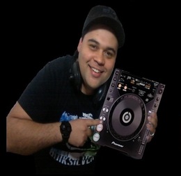 Dj Alessandro Netto o top dj da sua balada